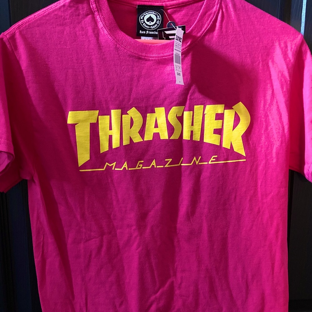 NWT THRASHER magazine Hot Pink T-Shirt!